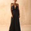 Women FARA Boutique | Zoe Dress Black