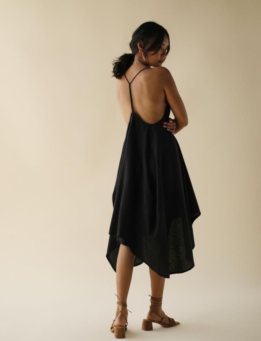 Women FARA Boutique | Zen Dress Raw Silk Black